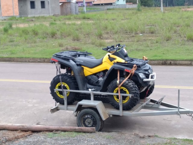 Quadriciclo Can am 800 Outlander 4x4