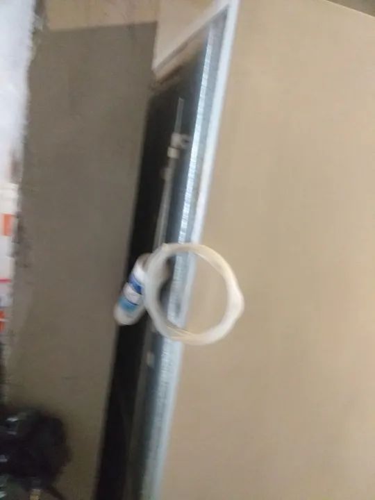 Vendo uma geladeira  duas porta   - Foto 4