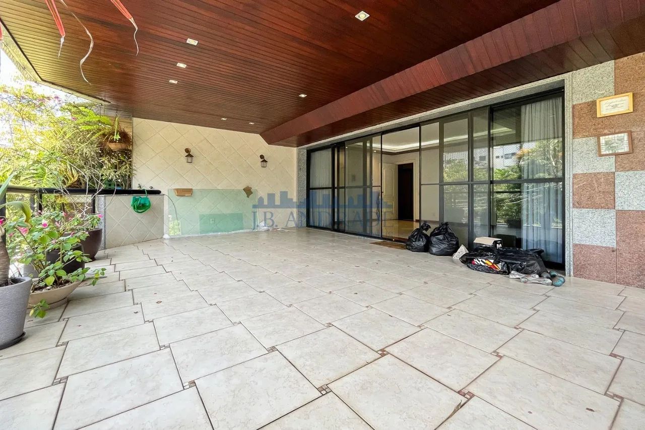 100 metros da praia apartamento para venda com 4 quartos em Recreio dos Bandeirantes com 2 2
