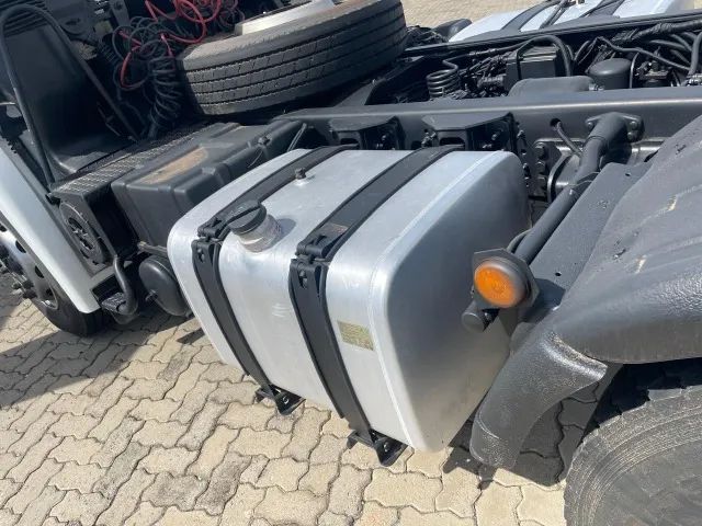 Volkswagen 25.360 6x2 - 2020 - Foto 9