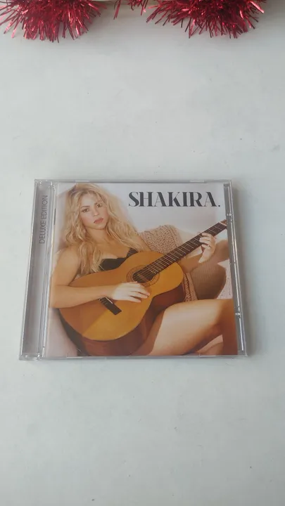 CD Shakira - Deluxe Edition