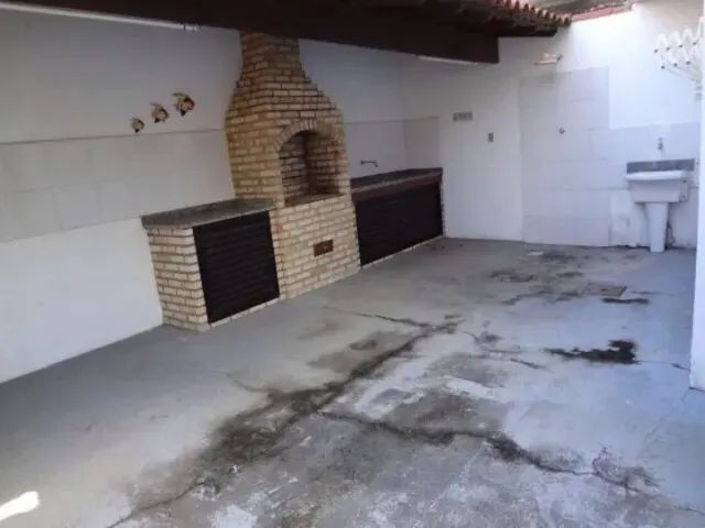 Rua dos biquinis,3 suites, churrasqueira, chuveirão, wiffi - Foto 2