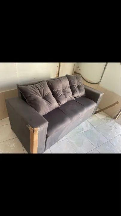 Sofá 3 lugares cinza ou marrom apenas 530,00 - Foto 2