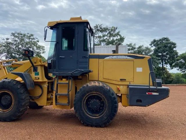 Maquina Pá Carregadeira XCMG ZL30H 2013 - Foto 3
