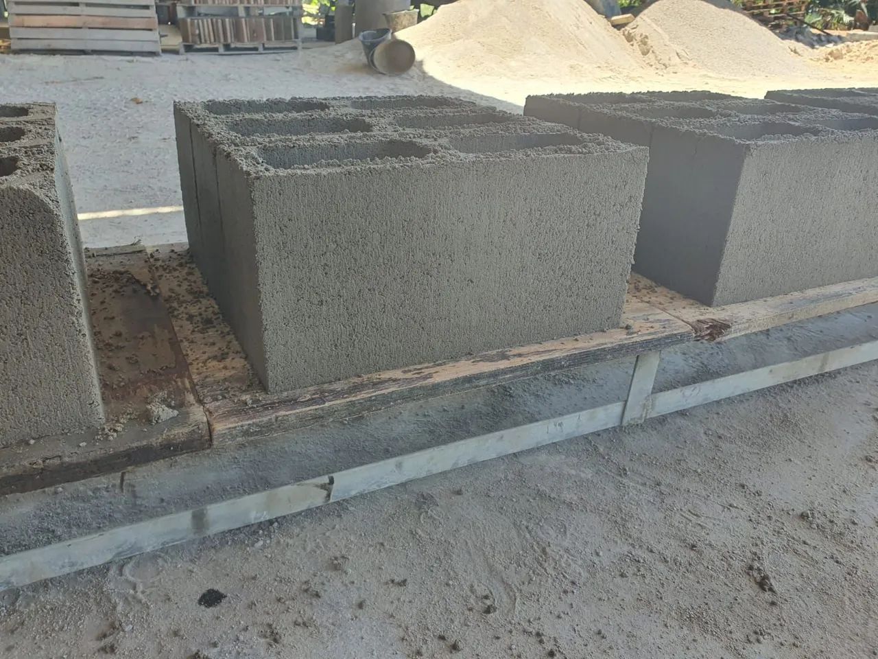 Structural Block 1464962678321923121