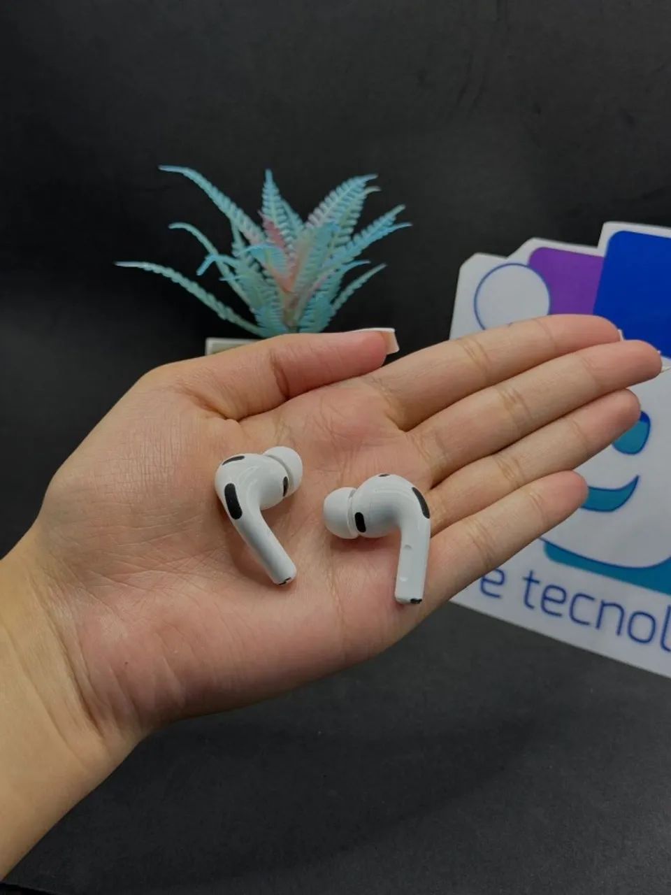 AirPods Pro 3  Com cancelamento de ruído   A3063 Seminovo Garantia Apple até 14 de Outubro - Foto 3