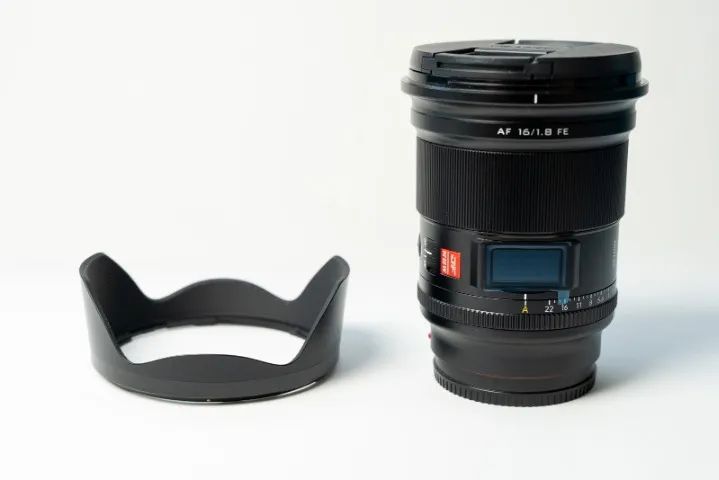 Lente Viltrox 16mm F2.8 para Sony Full Frame FE em excelente estado - Foto 6