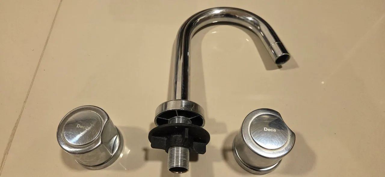02 Misturadores de Banheiro Deca Targa - Foto 2