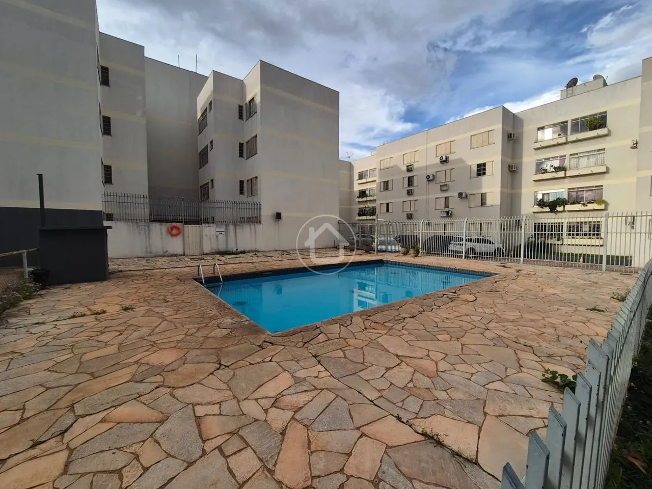 APARTAMENTO COM 3 DORMITORIOS VILA SOBRINHO