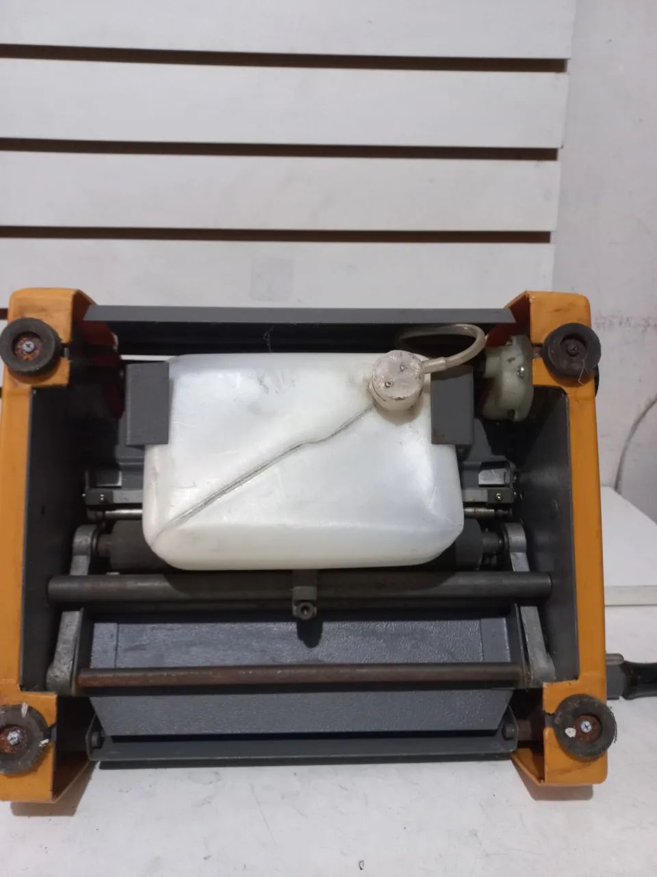 Máquina de mimiografo antiguidade  - Foto 4