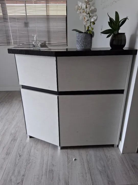 Balcão  recepção  - Foto 2