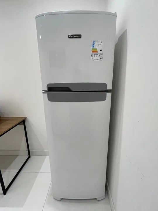 RETIRADA IMEDIATA - Geladeira Continental Duplex Branca