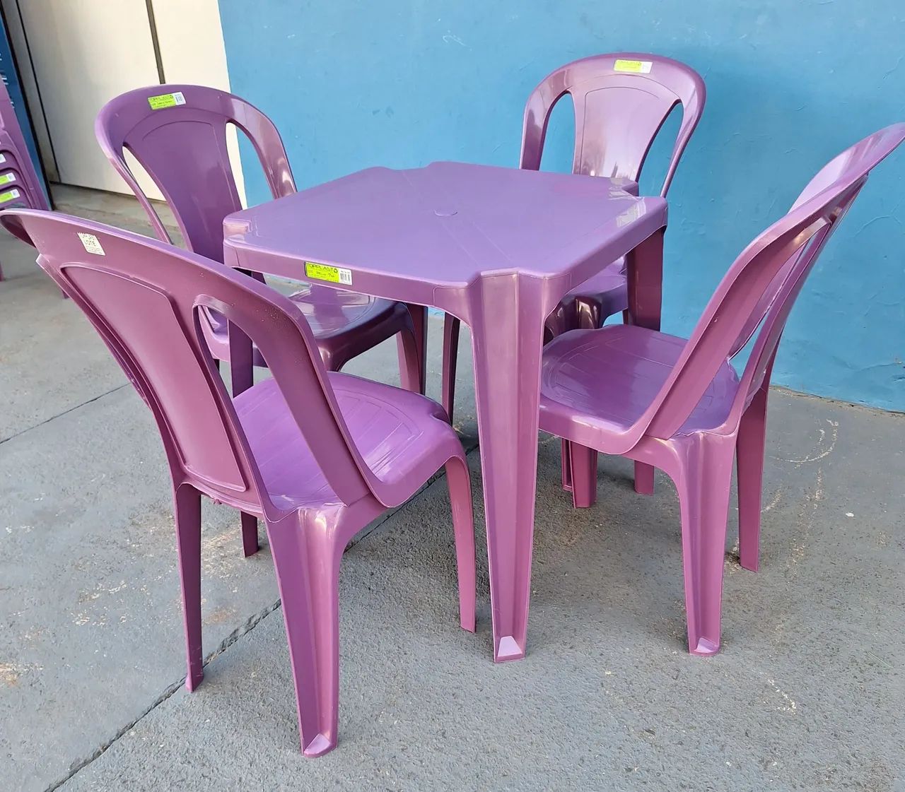 Jogo de mesa e cadeiras para área externa - Foto 4