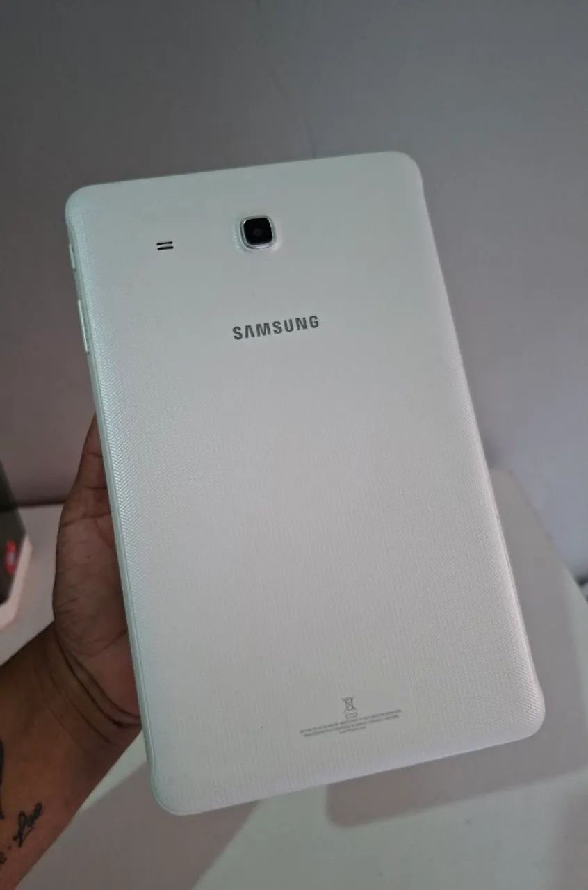 Tablet Samsung Galaxy Tab E  - Foto 5