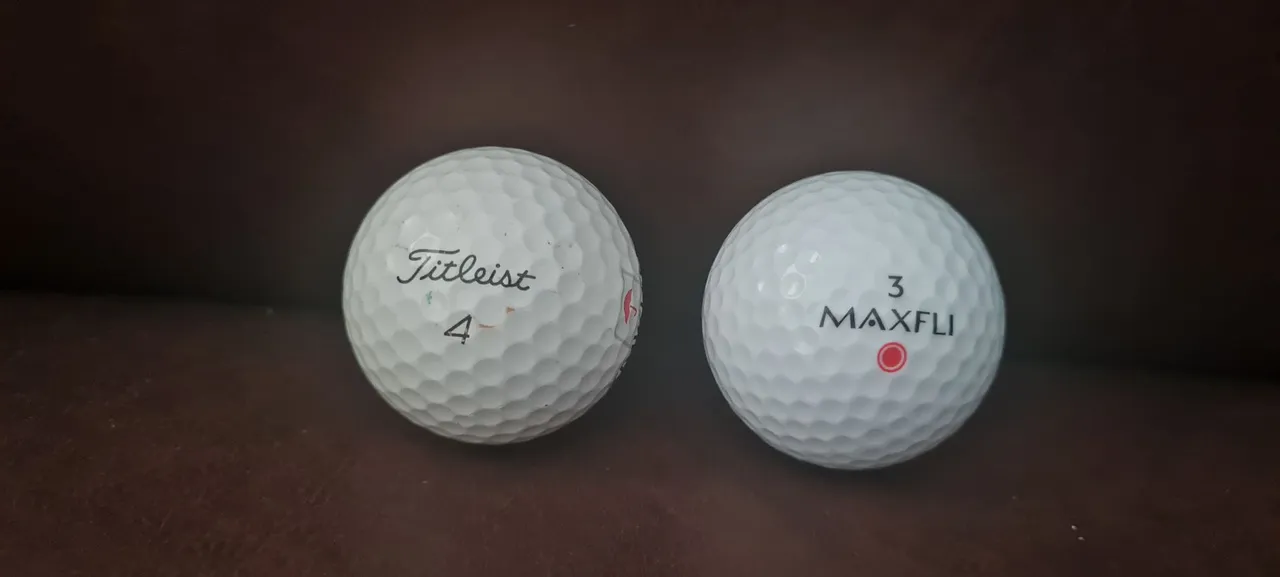 2 bolas de Golfe