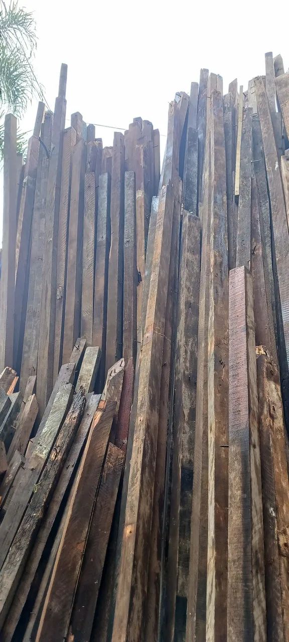 CAIBROS DE PEROBA ROSA DE DEMOLIÇÃO /// R$10,00 O METRO  - Foto 2