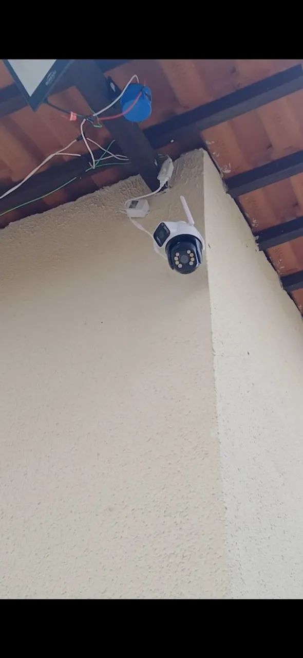 Câmera Wi-Fi Dupla Lente Smart - Segurança e monitoramento remoto - Foto 2