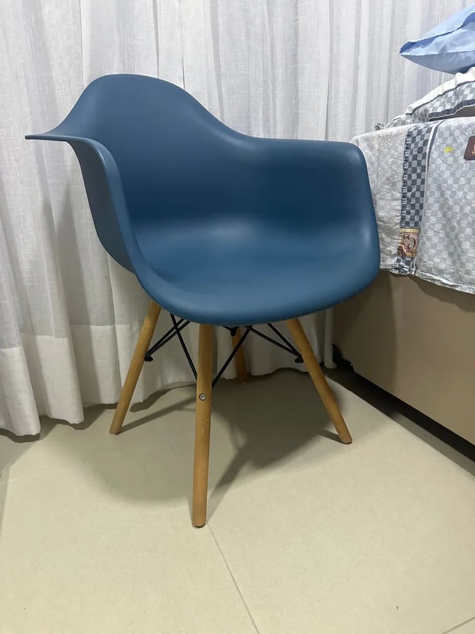 Cadeira Eames Eiffel original