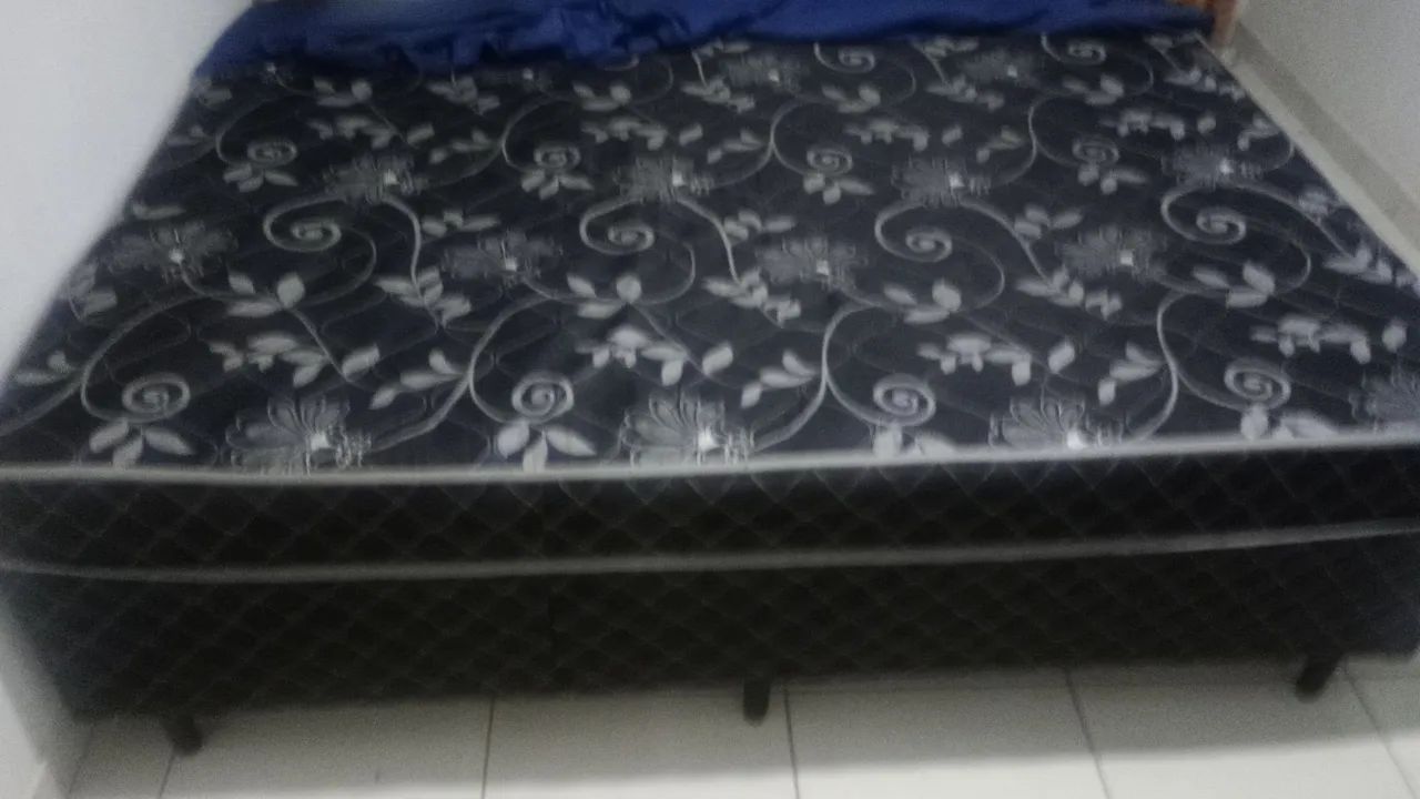 Cama Box Casal com Detalhes em Flores - Foto 3