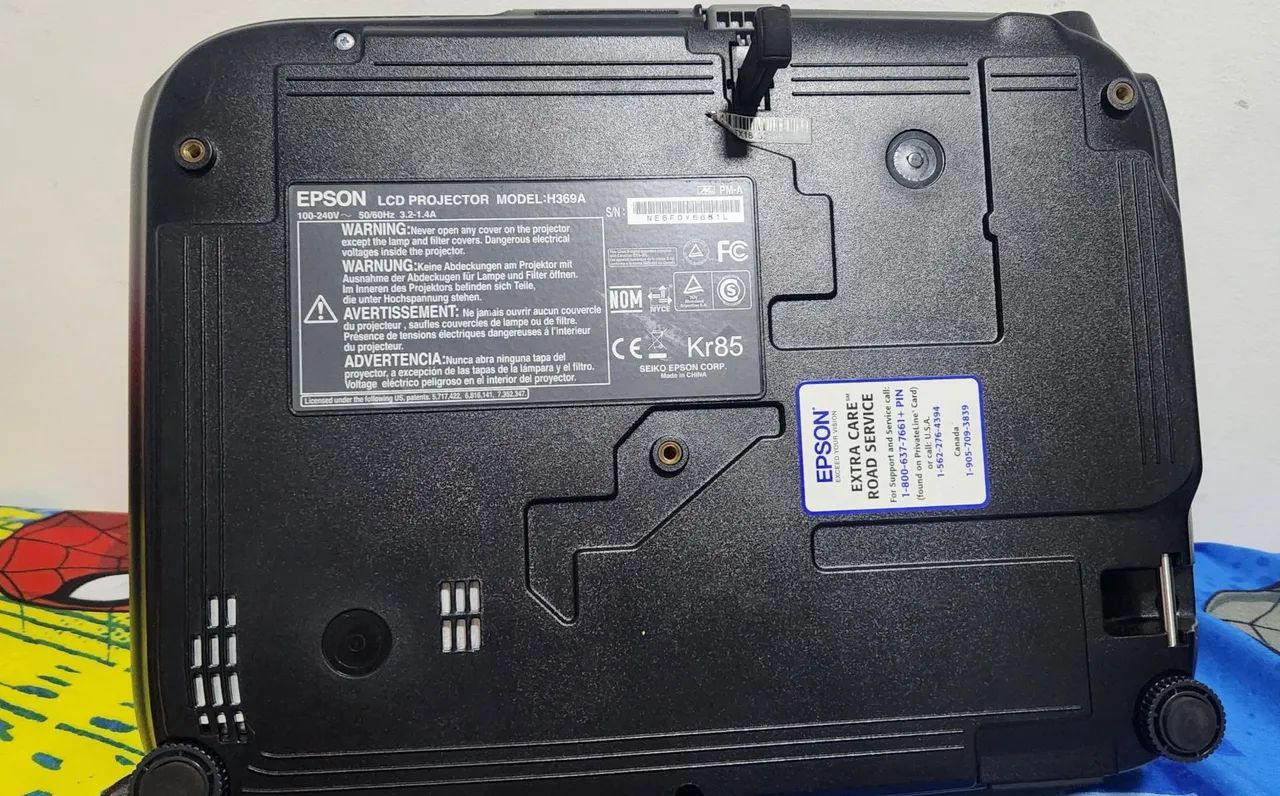 Projetor EPSON S10+ e LG BS275 para conserto  - Foto 2