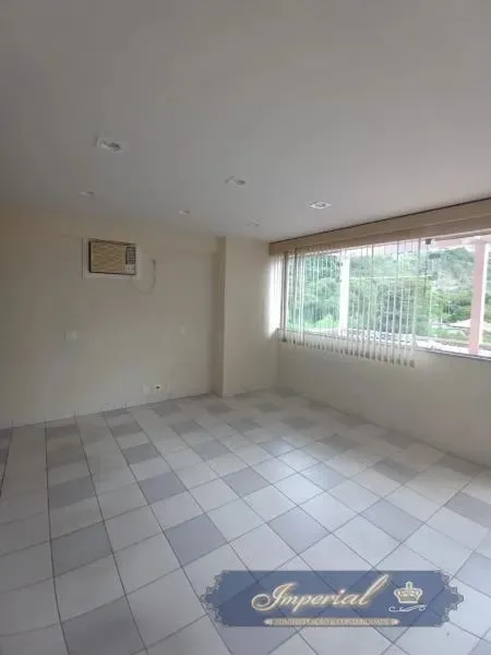 Sala- Petrópolis, Itaipava