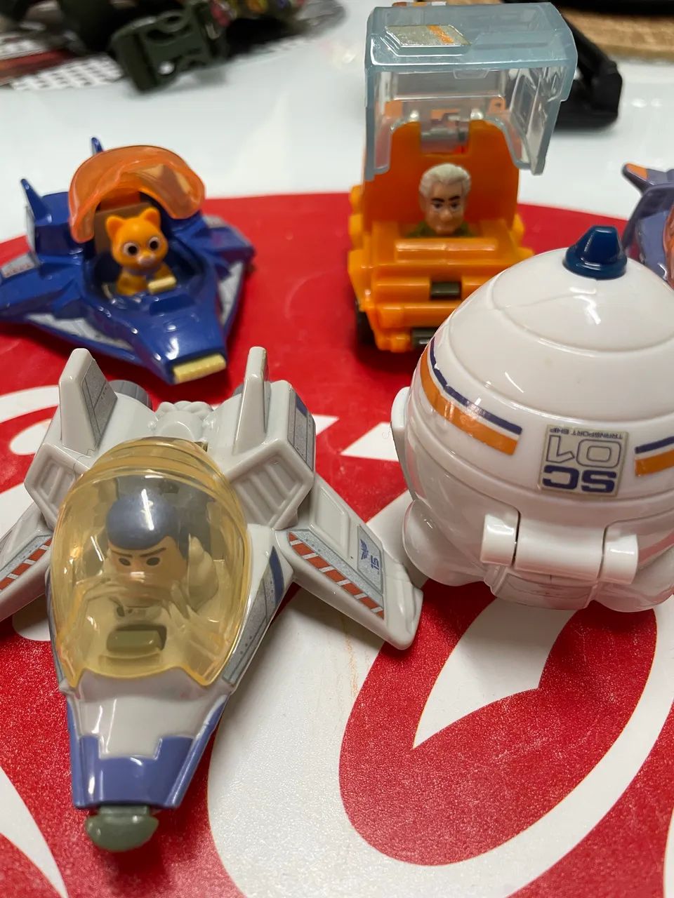 Buzz Lightyear, da franquia Toy Story, filme Ligh - Foto 4