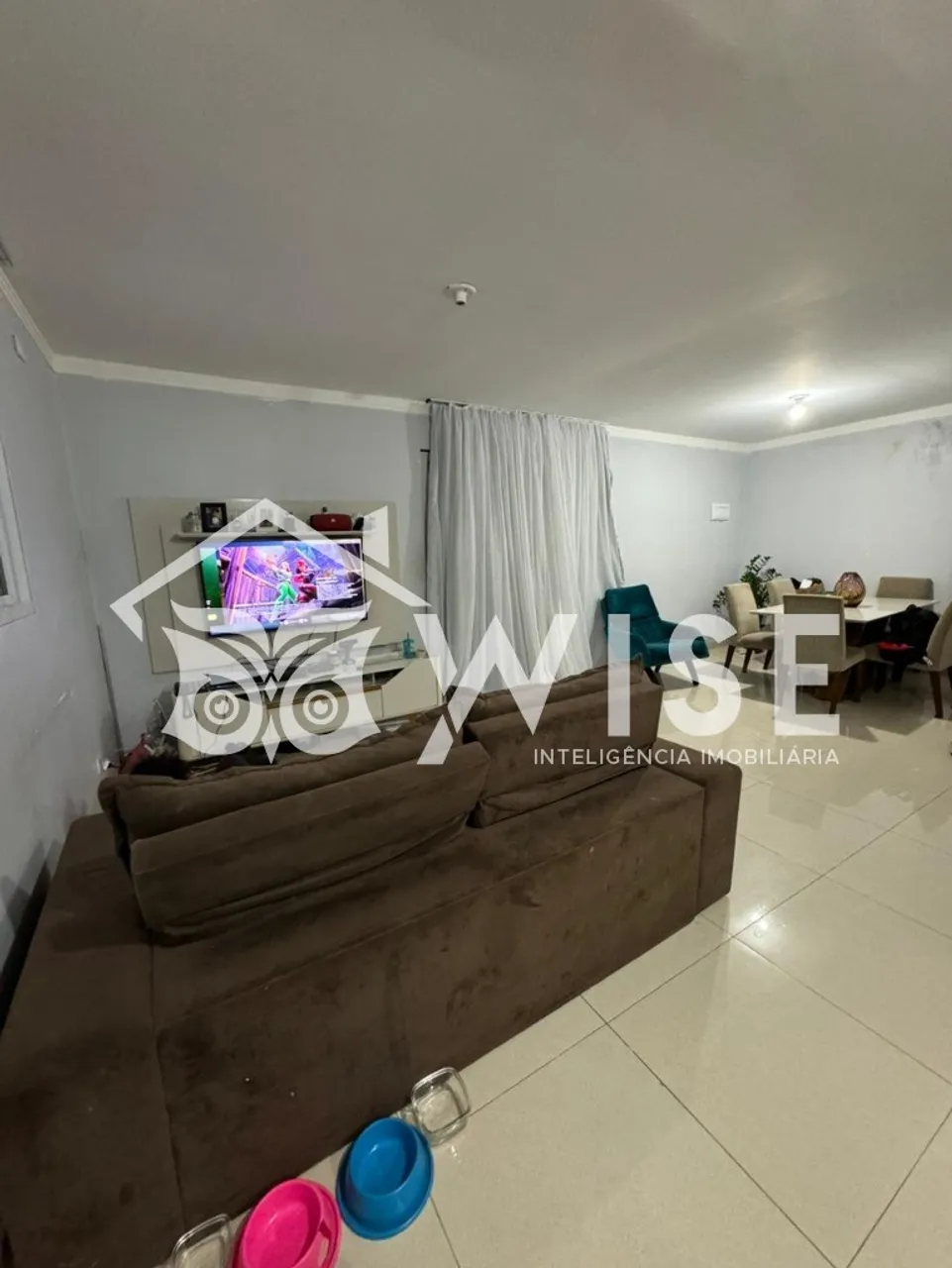 Oportunidade única em Santos, São Paulo - Duas casas em um terreno espaçoso