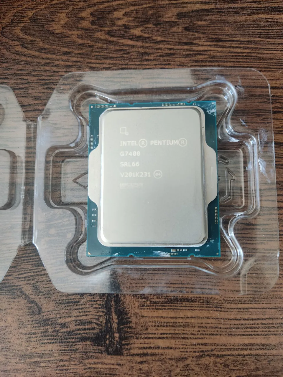 Processador Intel Pentium G7400 12 geração Ddr 4 e ddr 5