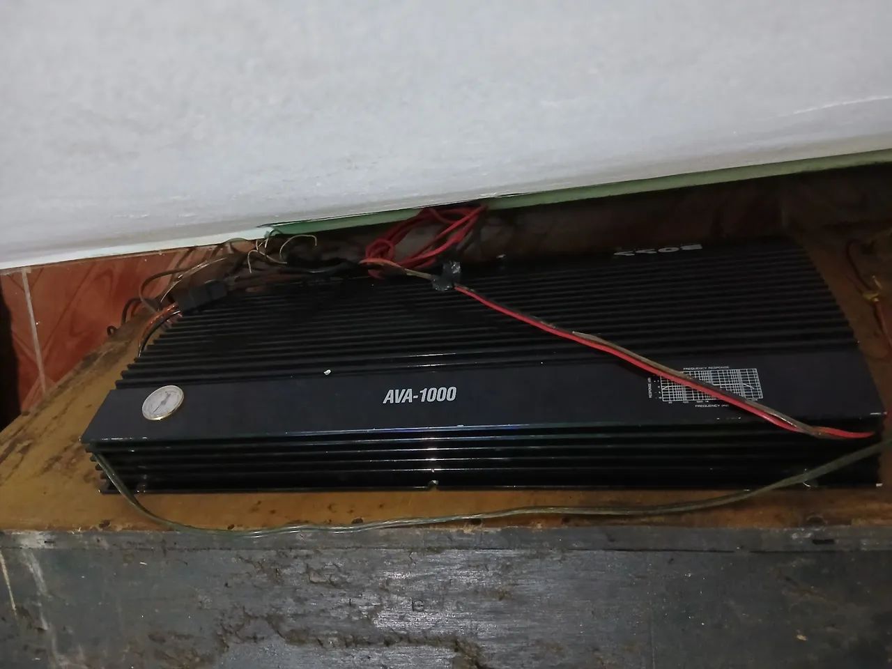 Amplificador Boss AVA-1000