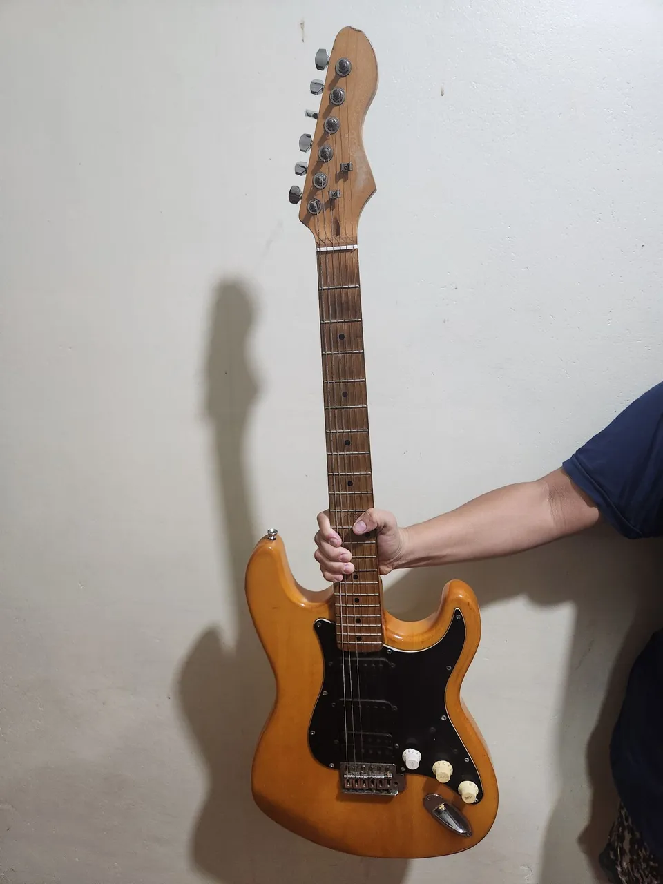 Guitarra Elétrica Stratocaster - Ótimo Preço!