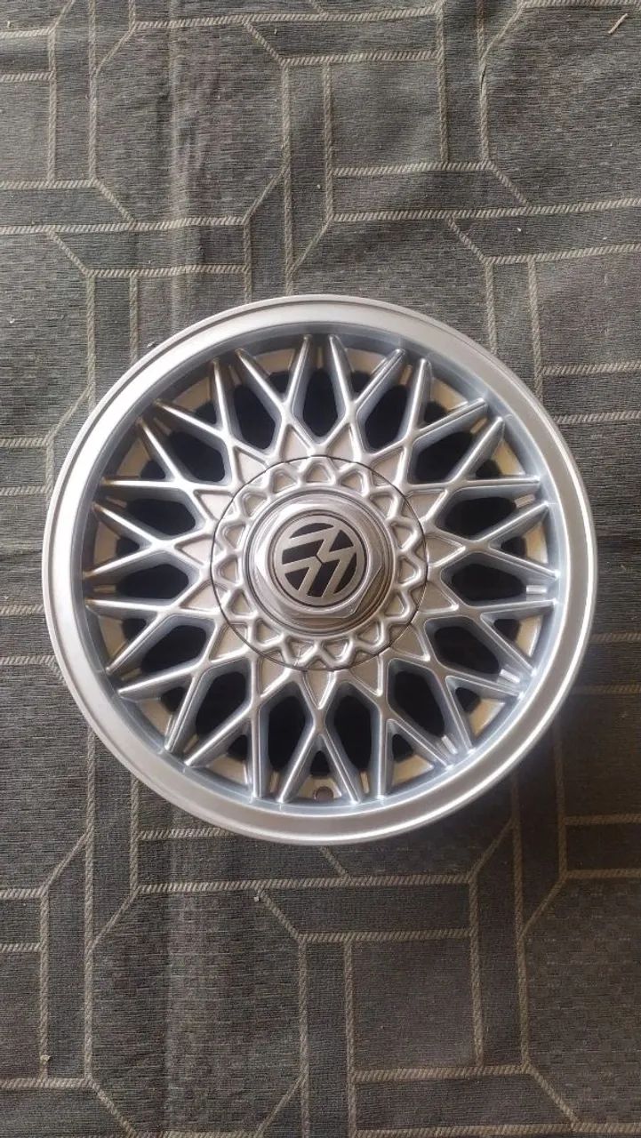 Obs e uma roda só modelo BBS aro 14 ok - Foto 4