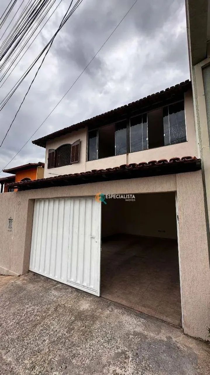 Casa com 3 quartos à venda, 200 m² por R$ 530.000 - Nova Gameleira - Santa Luzia/MG