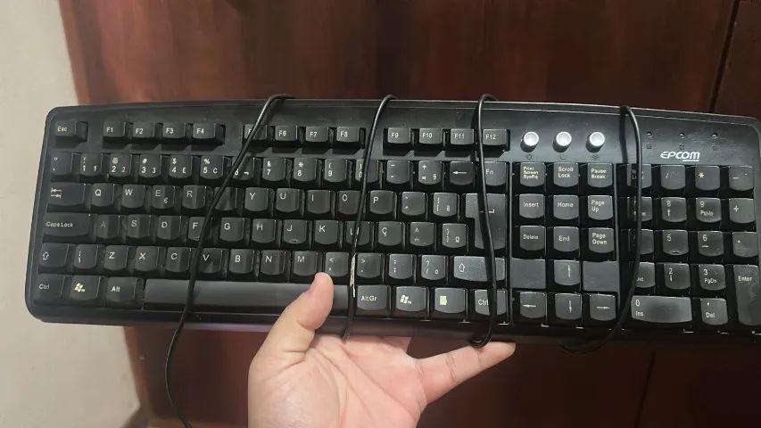 Teclados de vários modelos e marcas - Foto 5