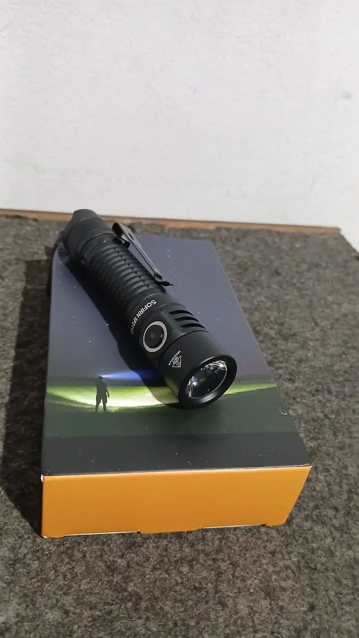 Lanterna Sofirn Sp31 V3 2000 Lumens