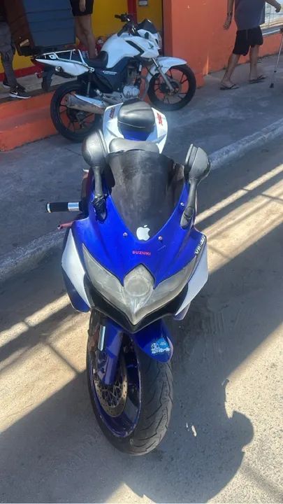 Suzuki xrad 750