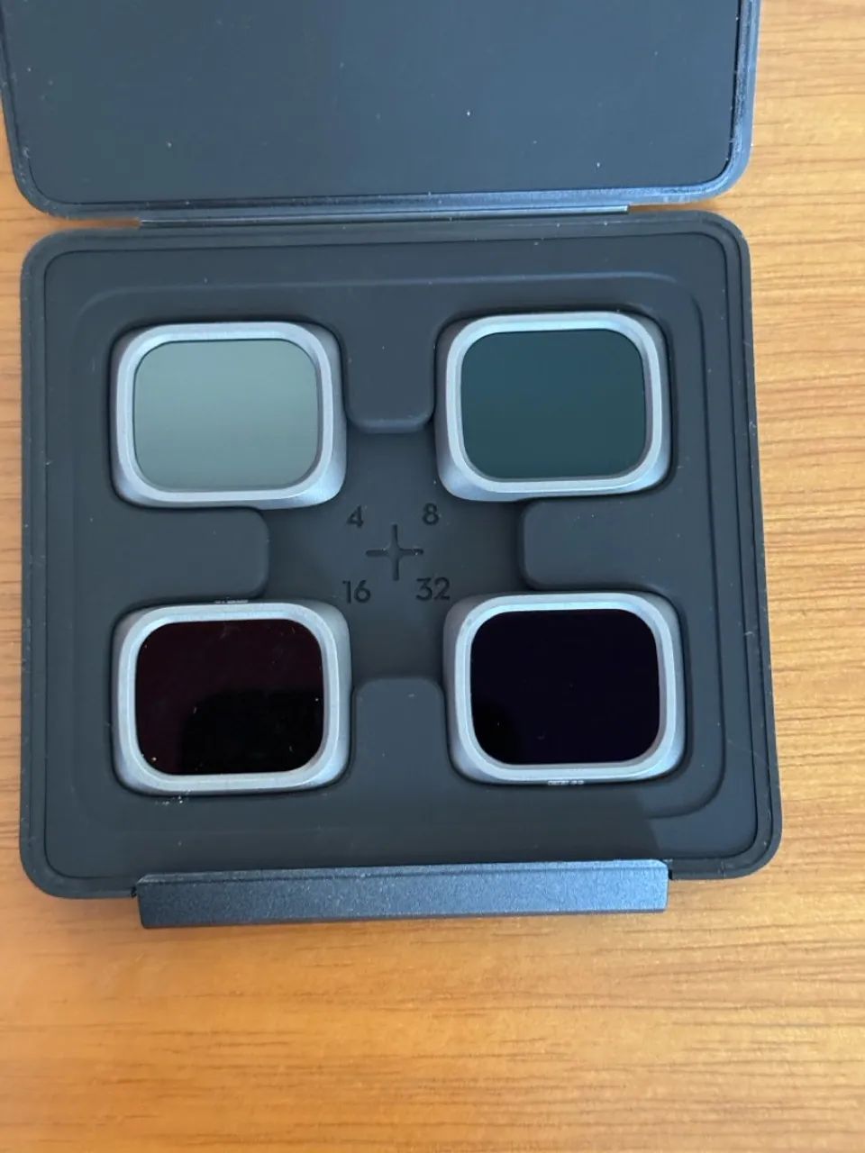 Carregador e HUB DJI para Drone + Kit 4 filtros Dji Air 2s novos  - Foto 2