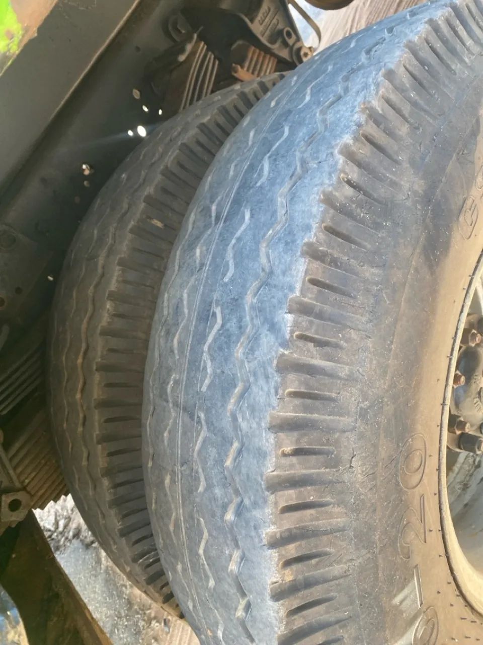 Ford cargo 1723 Compctador de lixo - Foto 4