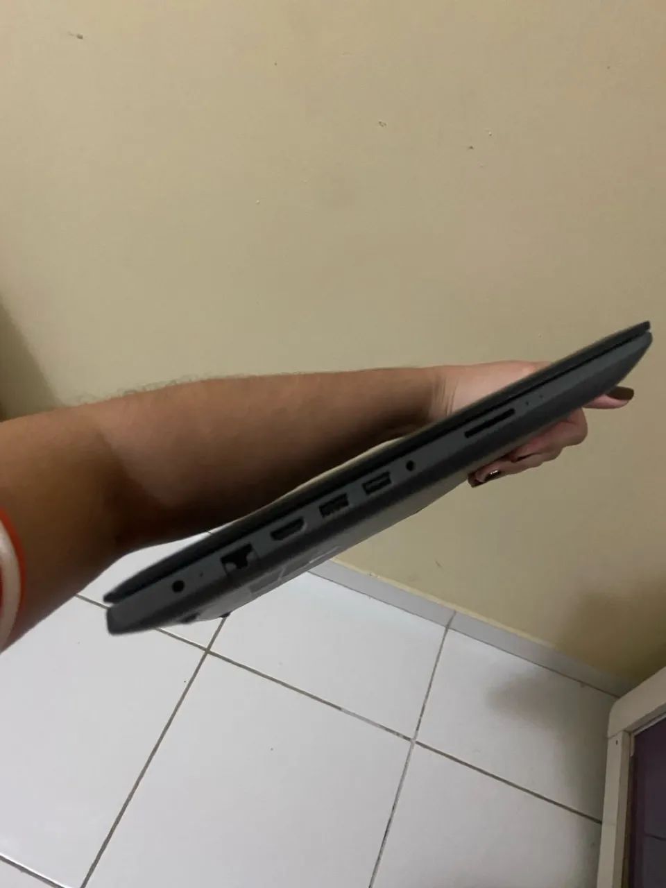 Notebook Lenovo IdeaPad 300 - Foto 2
