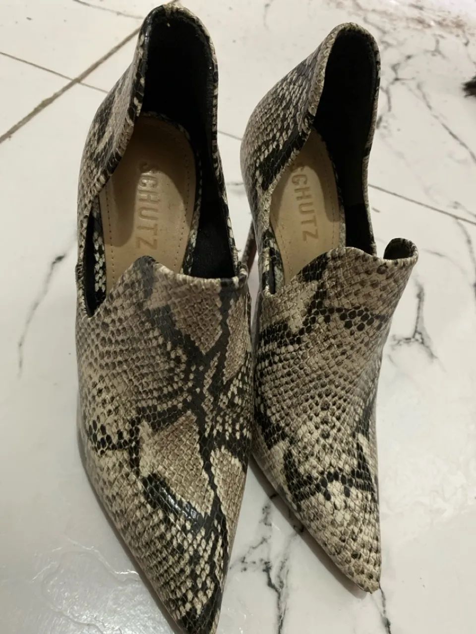 Scarpin Schutz Animal Print - Foto 2
