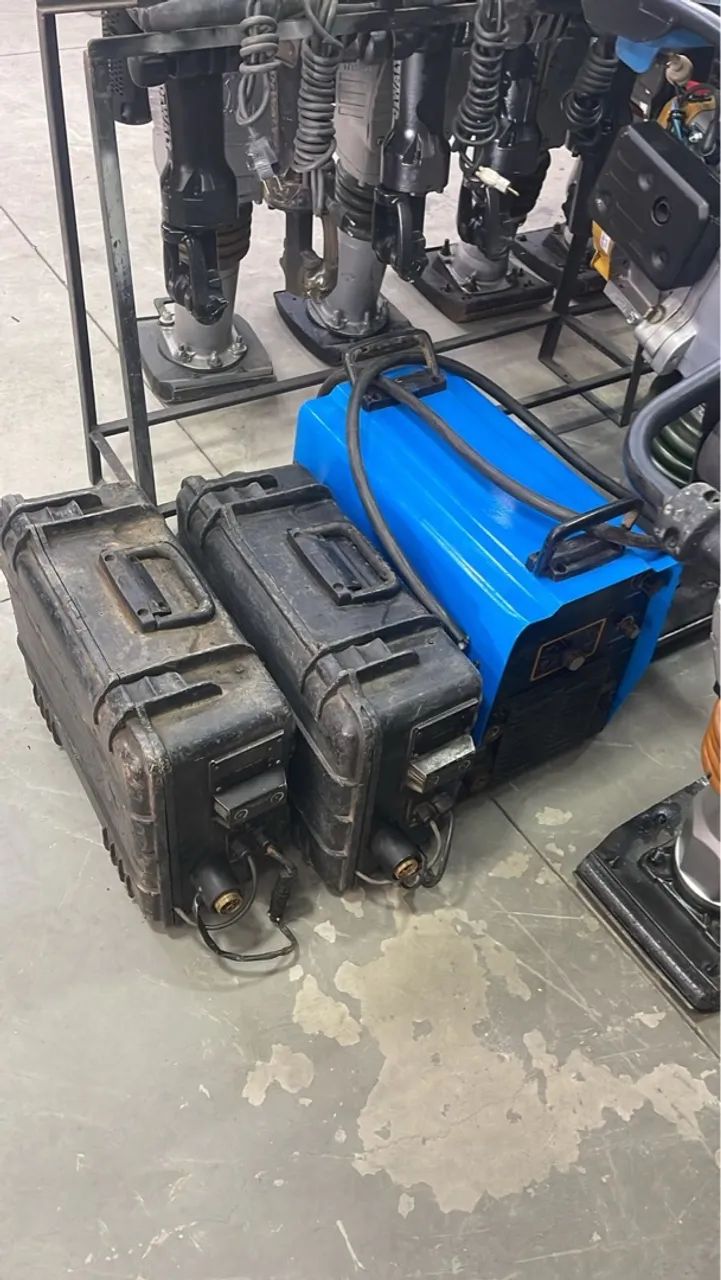 MÁQUINAS DE SOLDA XMT 350. - Foto 3