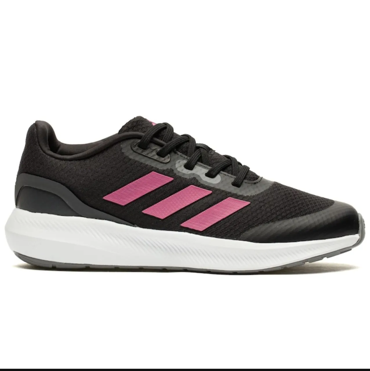 Tênis Adidas Infantil - Conforto e Estilo!