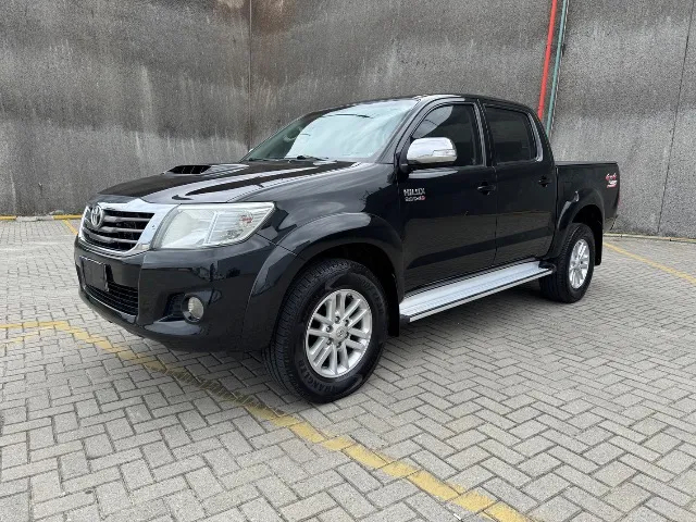 Toyota Hilux SRV Limited