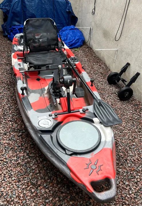 Caiaque Leader Milha Náutica + Pedal Power drive