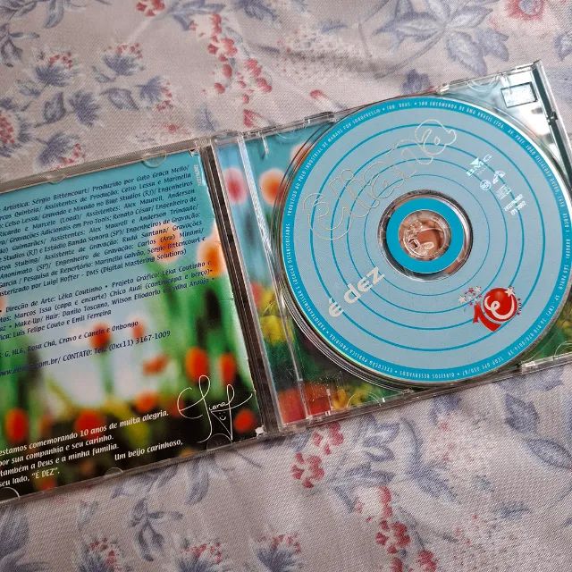 CD: Eliana - É Dez (2002) - Foto 2