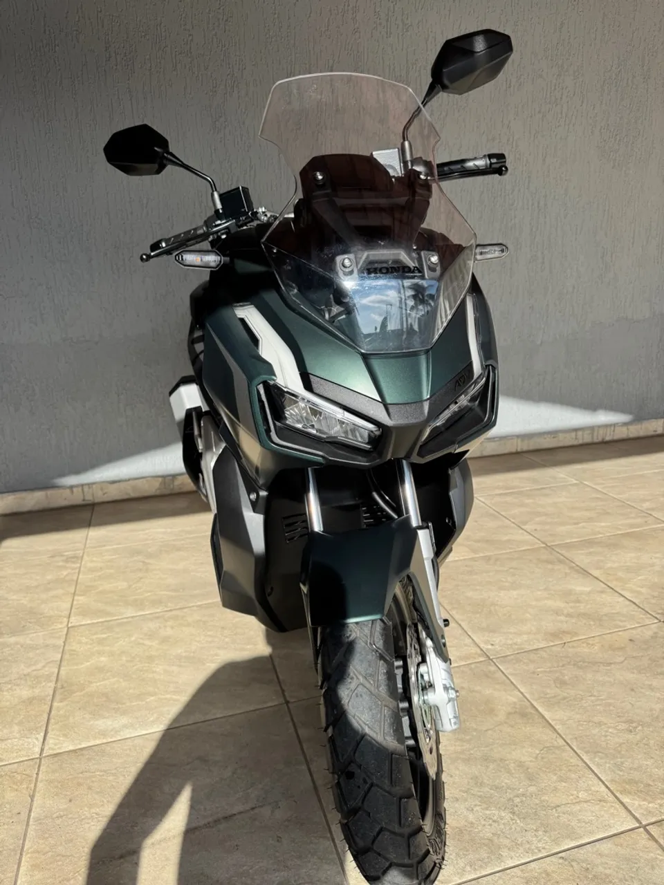 ADV 150 2024 com apenas 2000 km