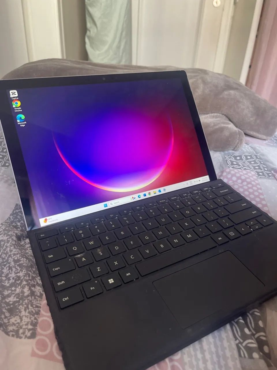 Microsoft surface pro 7 - i5 8gb ram 