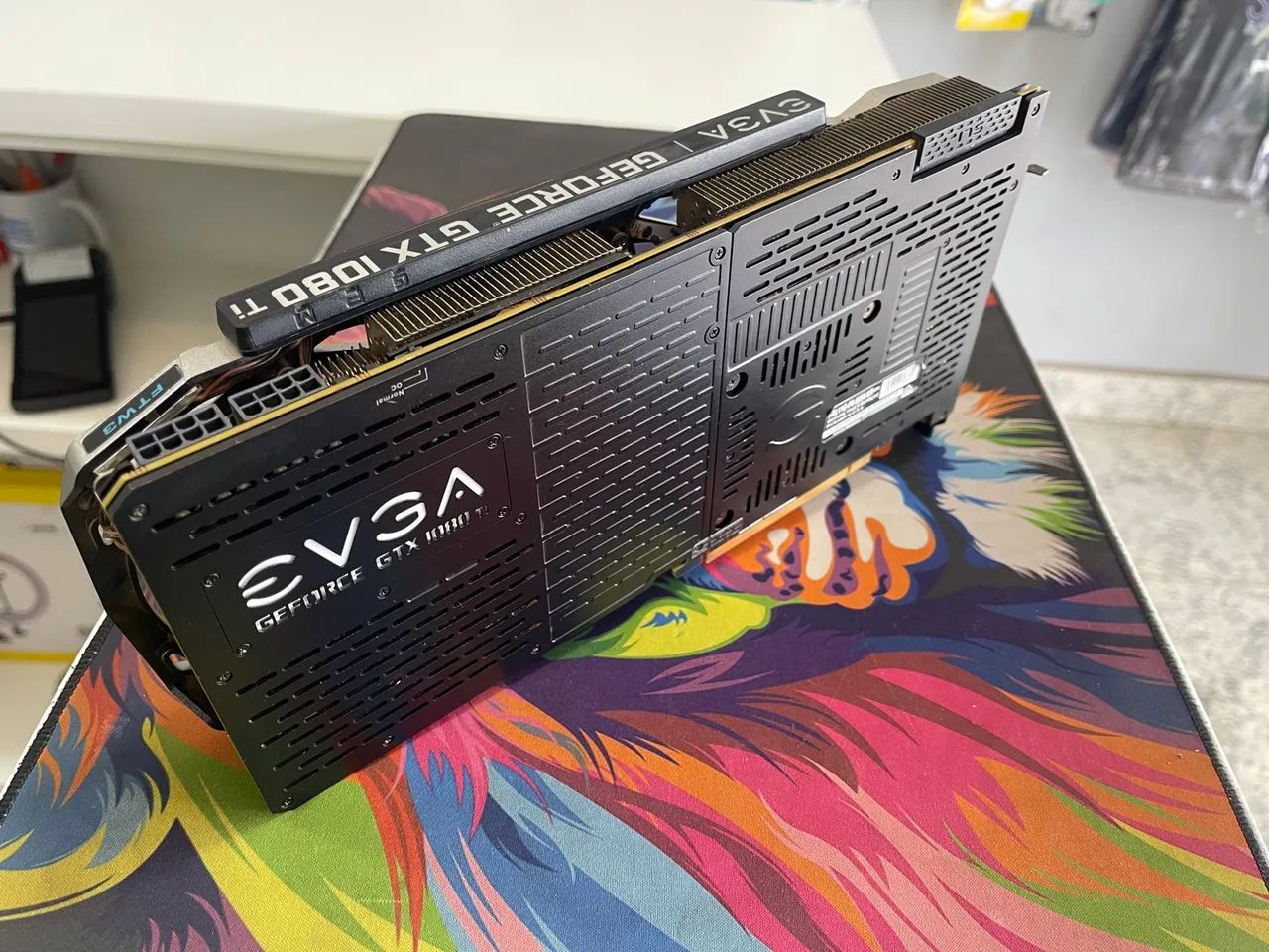 Placa de Vídeo EVGA GeForce RTX 1080 Ti FTW3 Ultra - Foto 3