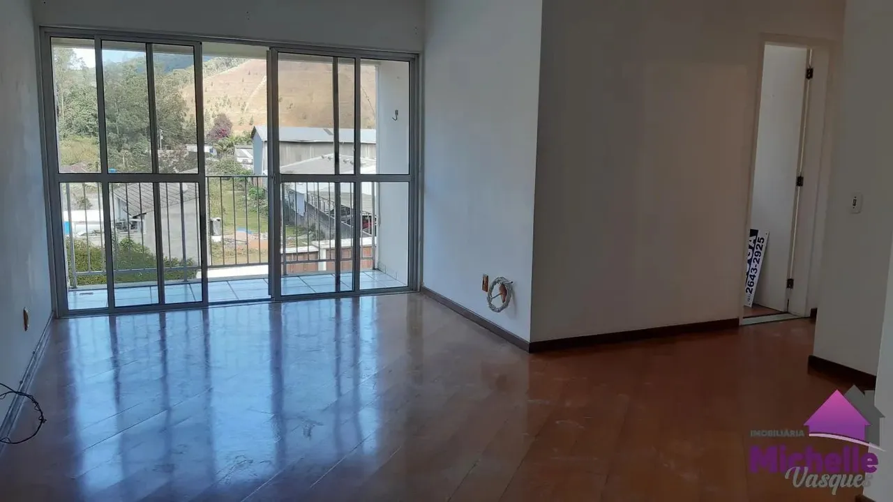 Apartamento para Locação em Teresópolis, PRATA, 2 dormitórios, 1 banheiro, 2 vagas