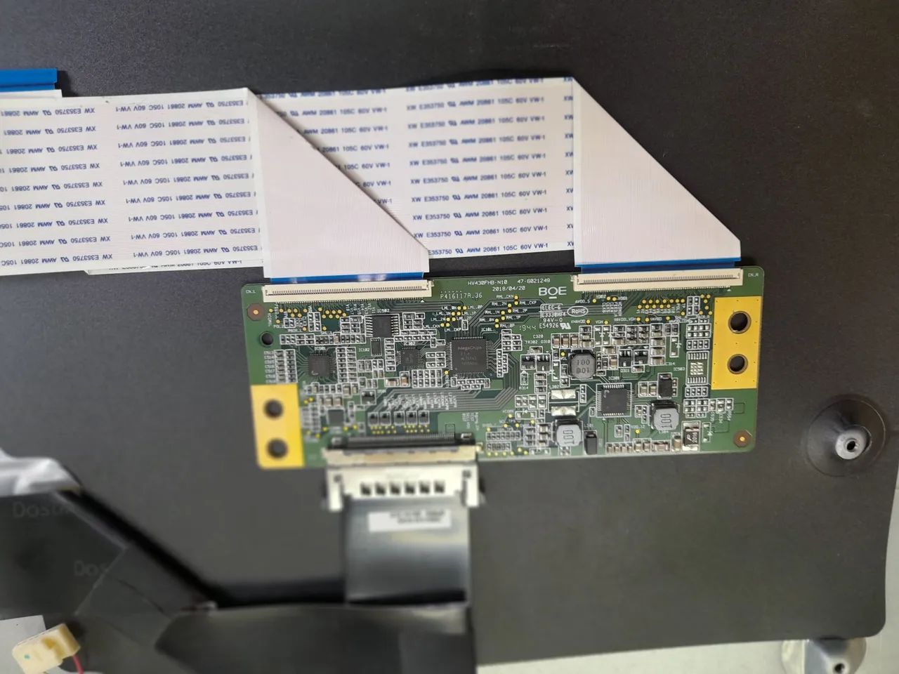 Placa t com tv Semp tcl  - Foto 2