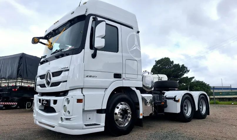 MB Actros 2651